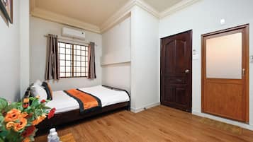 Deluxe Double Room | Premium bedding, blackout drapes, free WiFi