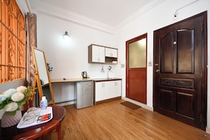 Deluxe Double Room, Balcony, City View | Premium bedding, blackout drapes, free WiFi