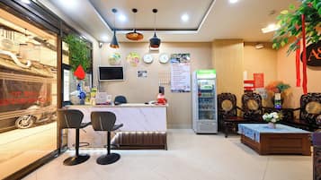 Quầy tiếp tân