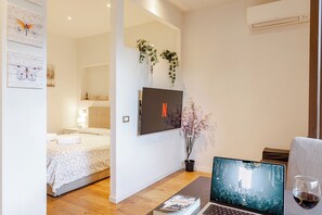 1 bedroom, in-room safe, iron/ironing board, travel cot - Elegant & Cozy Apartment Florence City Center (Firenze)