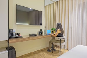 Coffres-forts dans les chambres, chambres insonorisées, Wi-Fi gratuit