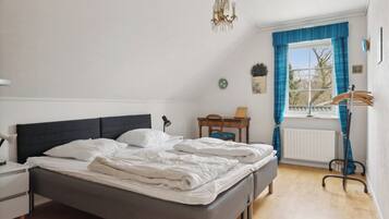 4 bedrooms, free WiFi, wheelchair access
