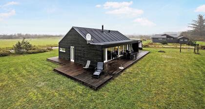 Summer house with modern luxury in North Jutland