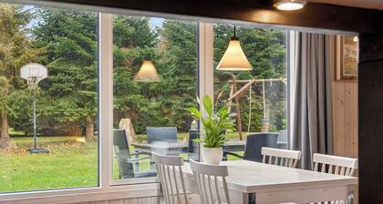 Cozy summer house near beach and nature