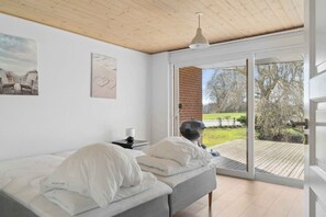 3 bedrooms, free WiFi