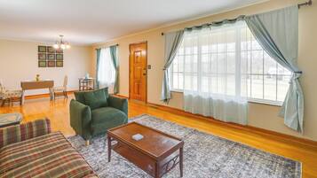 Rumah (3 Bedrooms) | Interior