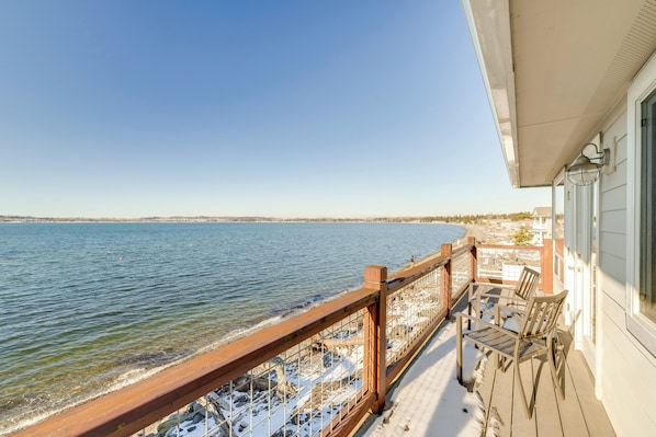 Cottage (2 Bedrooms) | Interior - Ocean Views & Beach Access at Cottage on Birch Bay (Blaine)