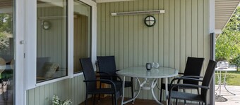 Cozy and calm - close to beach and great terraces