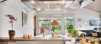 Cozy and calm - close to beach and great terraces
