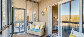 'better Lake Than Never' Huddleston Condo