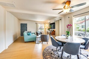 House (2 Bedrooms) | Interior - Updated Home w/ Private Deck, 1 Mi to Rose Bowl! (Pasadena)