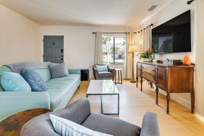 House (2 Bedrooms) | Front of property - Updated Home w/ Private Deck, 1 Mi to Rose Bowl! (Pasadena)