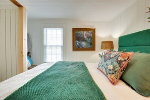 Apartment (1 Bedroom) | Interior