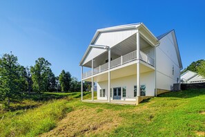 House (6 Bedrooms) | Interior - Lake View + Deck: Group Getaway in Grand Rivers! (Grand Rivers)