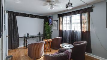 Nhà (4 Bedrooms) | Nội thất