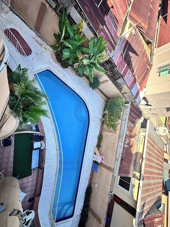 Pool. Charming Studio in Port of Spain with Pool Access