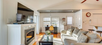 Hudson Valley Retreat w/ Pool Near Greenwood Lake