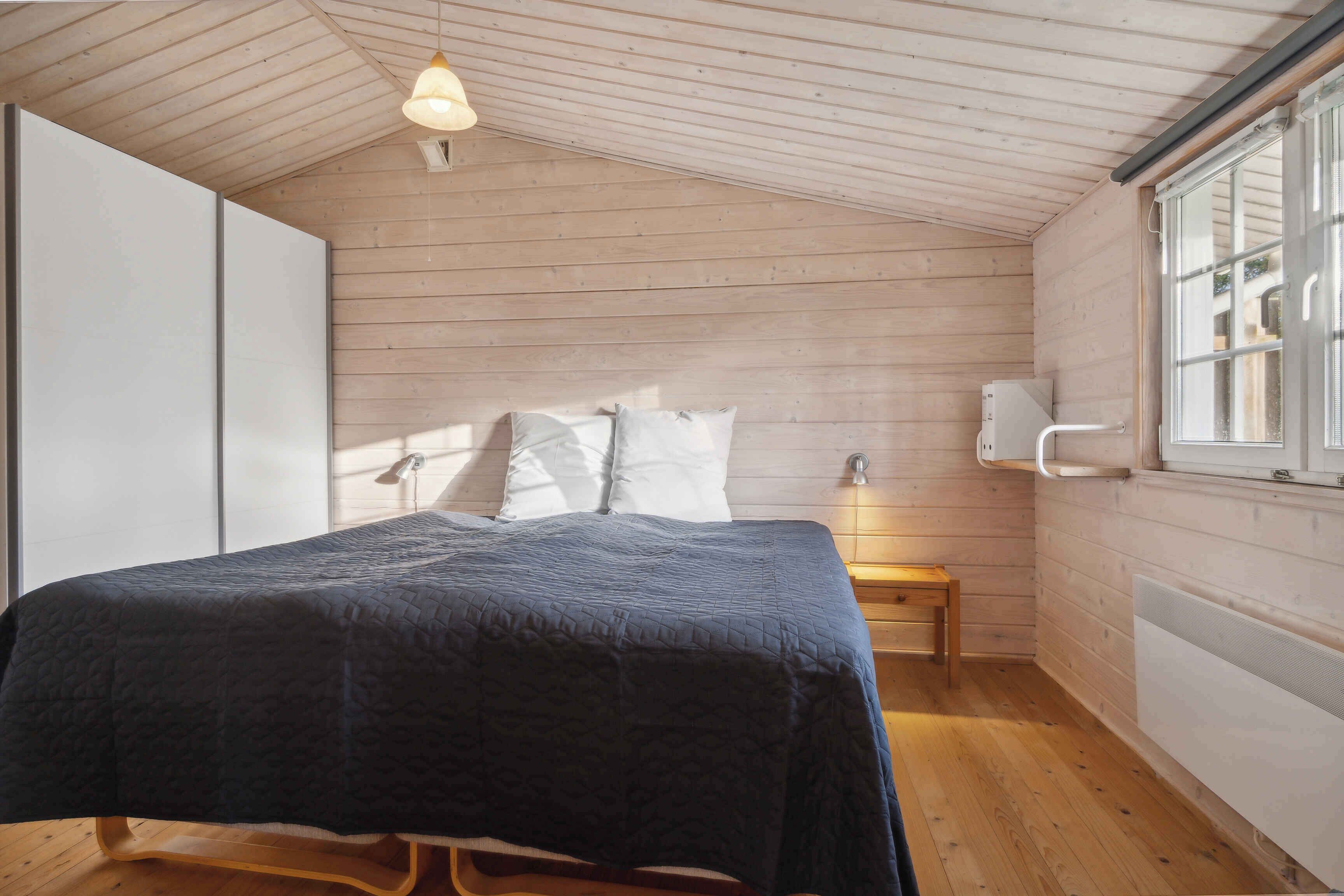 2 عدّة غرف نوم ومكواة/لوح كي وواي فاي مجانًا