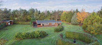 Relaxing holiday home near water and Jesperhus
