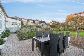 Ulkoruokailutilat