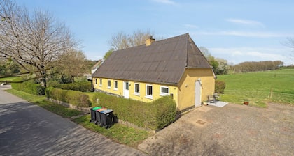 Cozy holiday home near Lillebælt