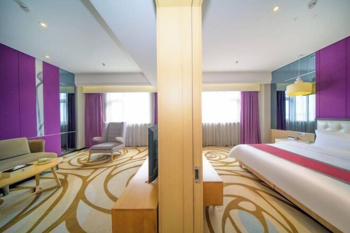 1 bedroom, blackout drapes, soundproofing, iron/ironing board