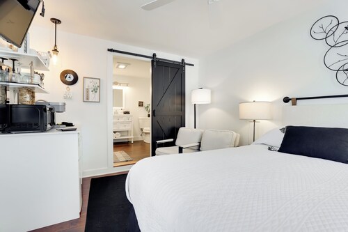 New Studio Walkable to Lake & Village w/ Pool!