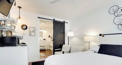 New Studio Walkable to Lake & Village w/ Pool!