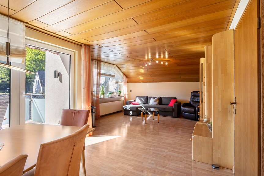 Ferienwohnung 'Urban' Mit Bergblick, Balkon Und Wi-fi. Nur Für Touristische Zwecke. - Bestwig