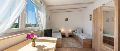 2 bedrooms, free WiFi, bed sheets