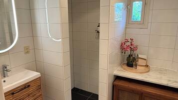 Shower, soap, toilet paper