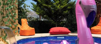 Charming 2-bedroom villa with AC and WiFi in brilliant Muğla