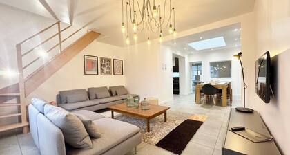 The Little House - Enclosed private garden