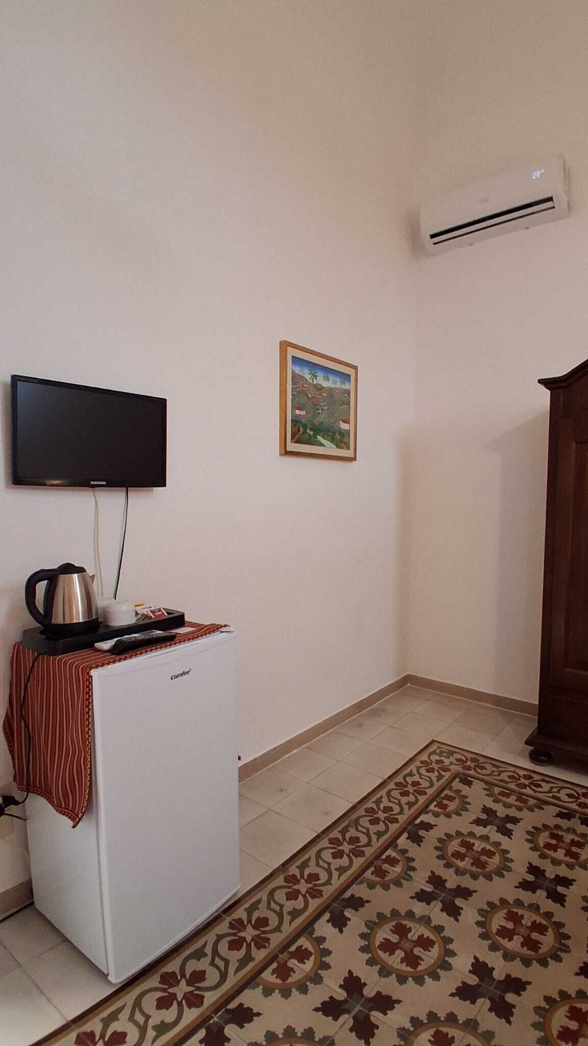 Doppia Classic, non fumatori, bagno privato | Postazione laptop, ferro/asse da stiro, lenzuola