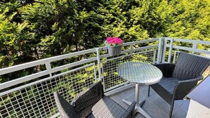 House | Balcony - Holiday Home in Miedzywodzie Near Sandy Beach (Dziwnów)