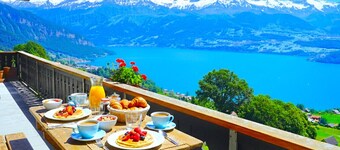 Concierge, Lake Thun/Alps Scenic Views by SwissHut