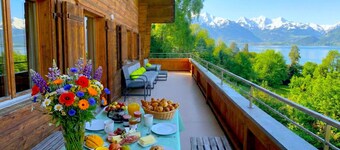 Concierge, Lake Thun/Alps Scenic Views by SwissHut