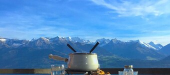 Concierge, Lake Thun/Alps Scenic Views by SwissHut