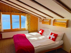 2 bedrooms, travel crib, WiFi, bed sheets