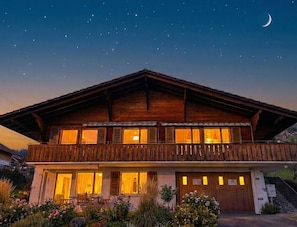 Exterior - Concierge, Lake Thun/Alps Scenic Views by SwissHut (Sigriswil)