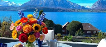 Concierge, Lake Thun/Alps Scenic Views by SwissHut