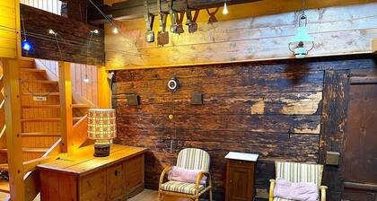 SwissHut Stunning Views Alps & Lake - Apart. Erli Down