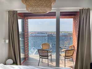 1 Schlafzimmer, Schreibtisch, WLAN, Bettwäsche