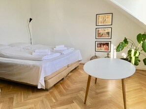 1 bedroom, iron/ironing board, WiFi, bed sheets