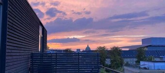 Bright & Modern - by Opera & short walk to Nyhavn