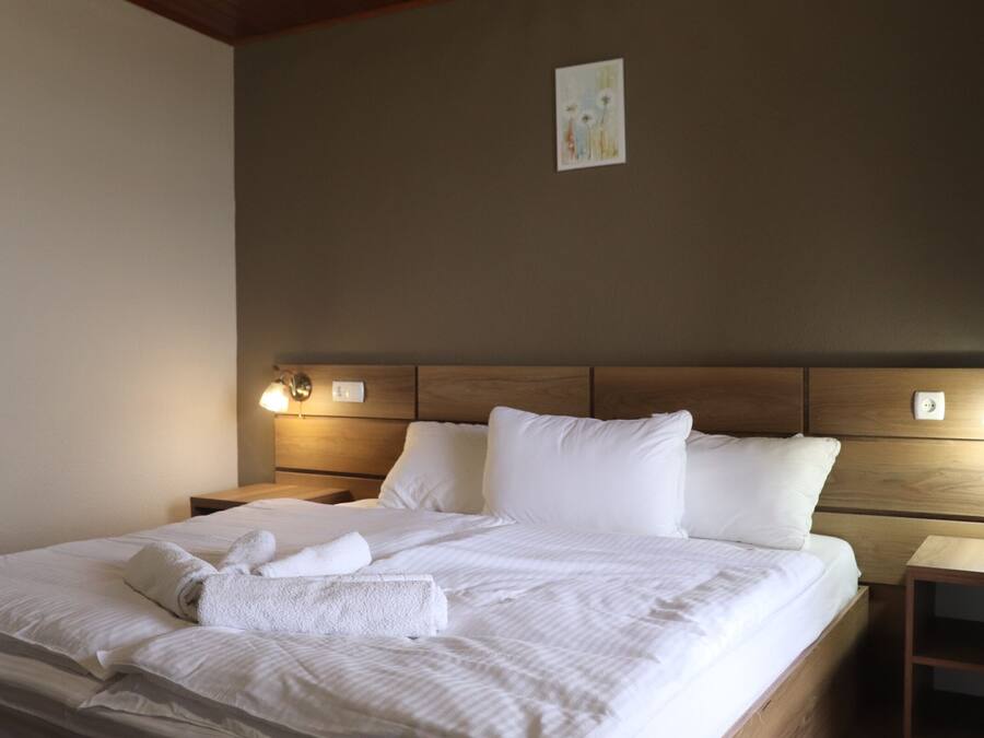 Classic Room, Mountainside