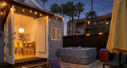Walkable near DT, Zoo, Seaworld w/HotTub & Parking