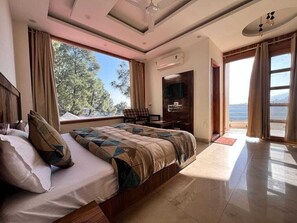 Premium kamer, uitzicht op heuvels | Gratis wifi