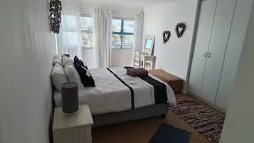 House, 4 Bedrooms, Smoking, Private Pool | 4 bedrooms