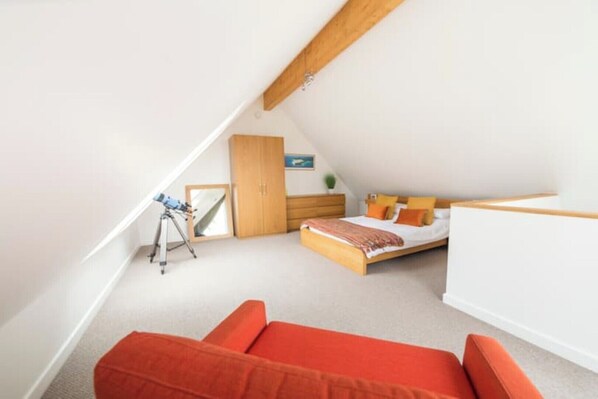 1 bedroom, iron/ironing board, travel crib, free WiFi